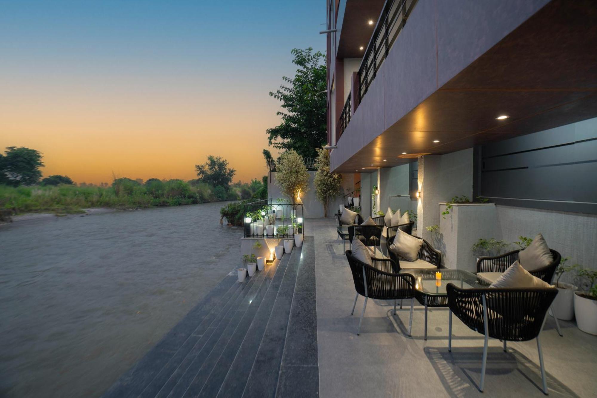 Sukoon By The Ganges - A Riverside Retreat Haridwār Εξωτερικό φωτογραφία